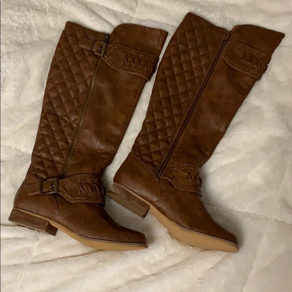 NWOT Not Rated Boots - Picture 3 of 5